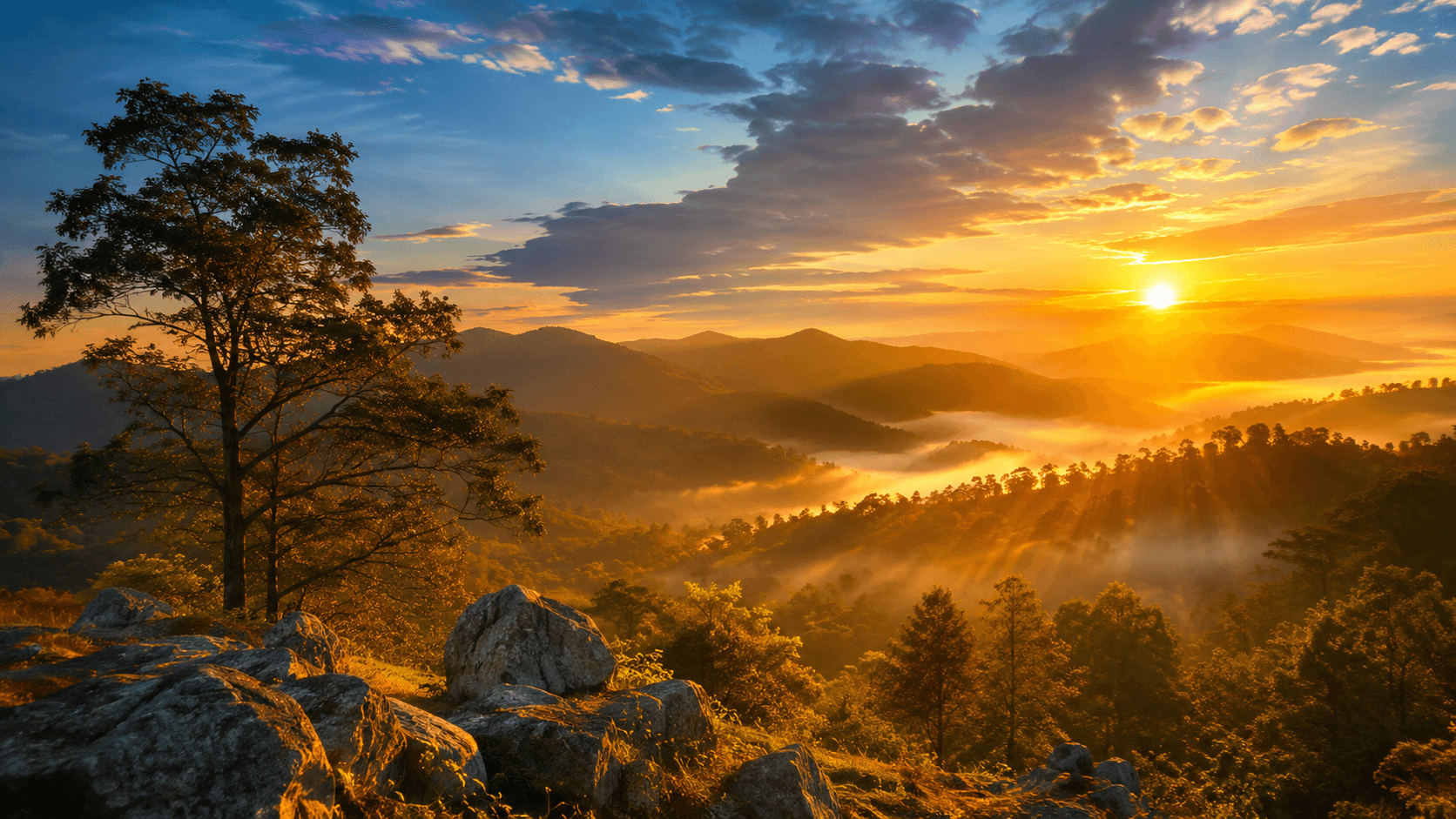 Paisagem serena ao amanhecer com luz dourada representando a coragem e a fé do Salmo 27